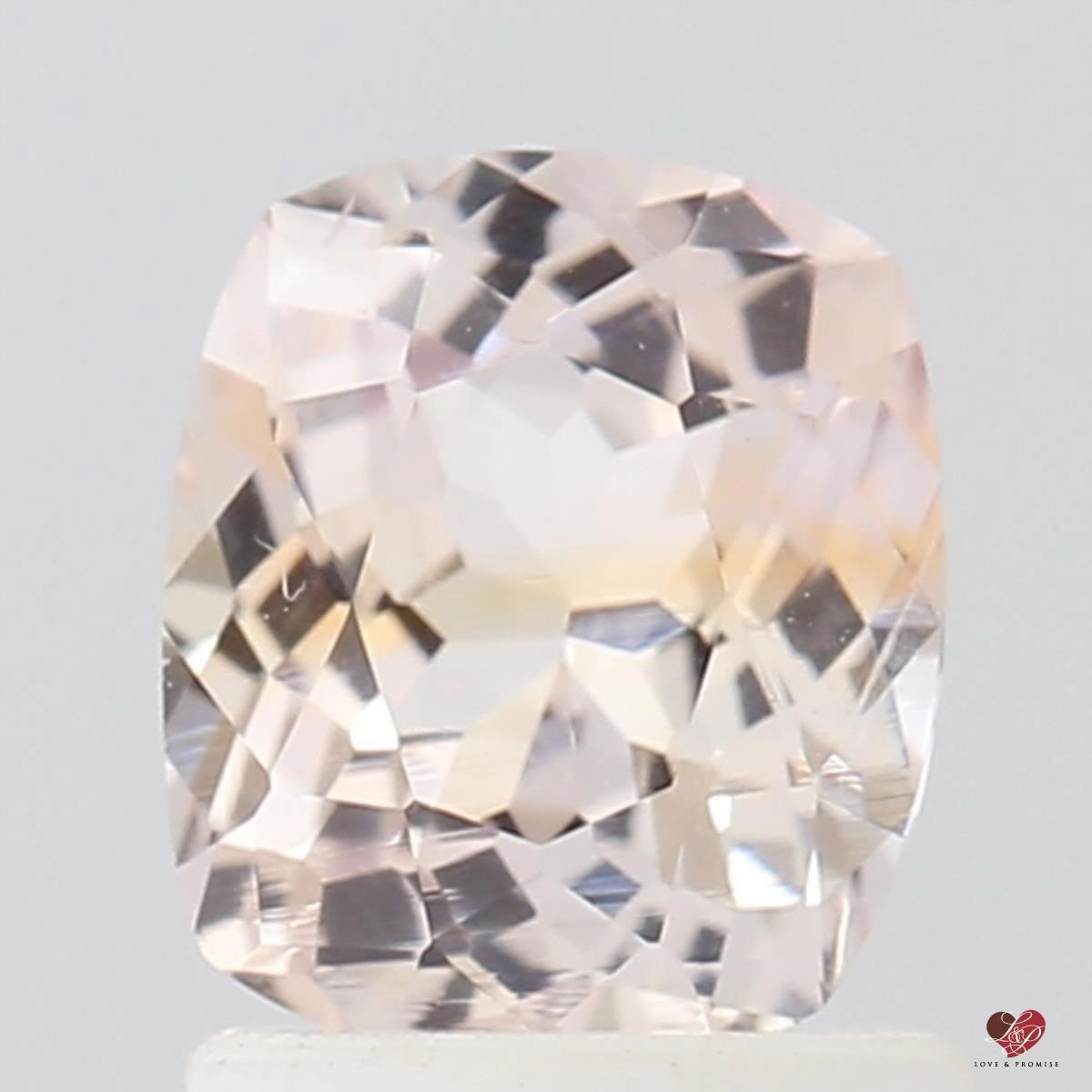 1.33cts Rectangle Cushion Light Peach Champagne Blush Sapphire