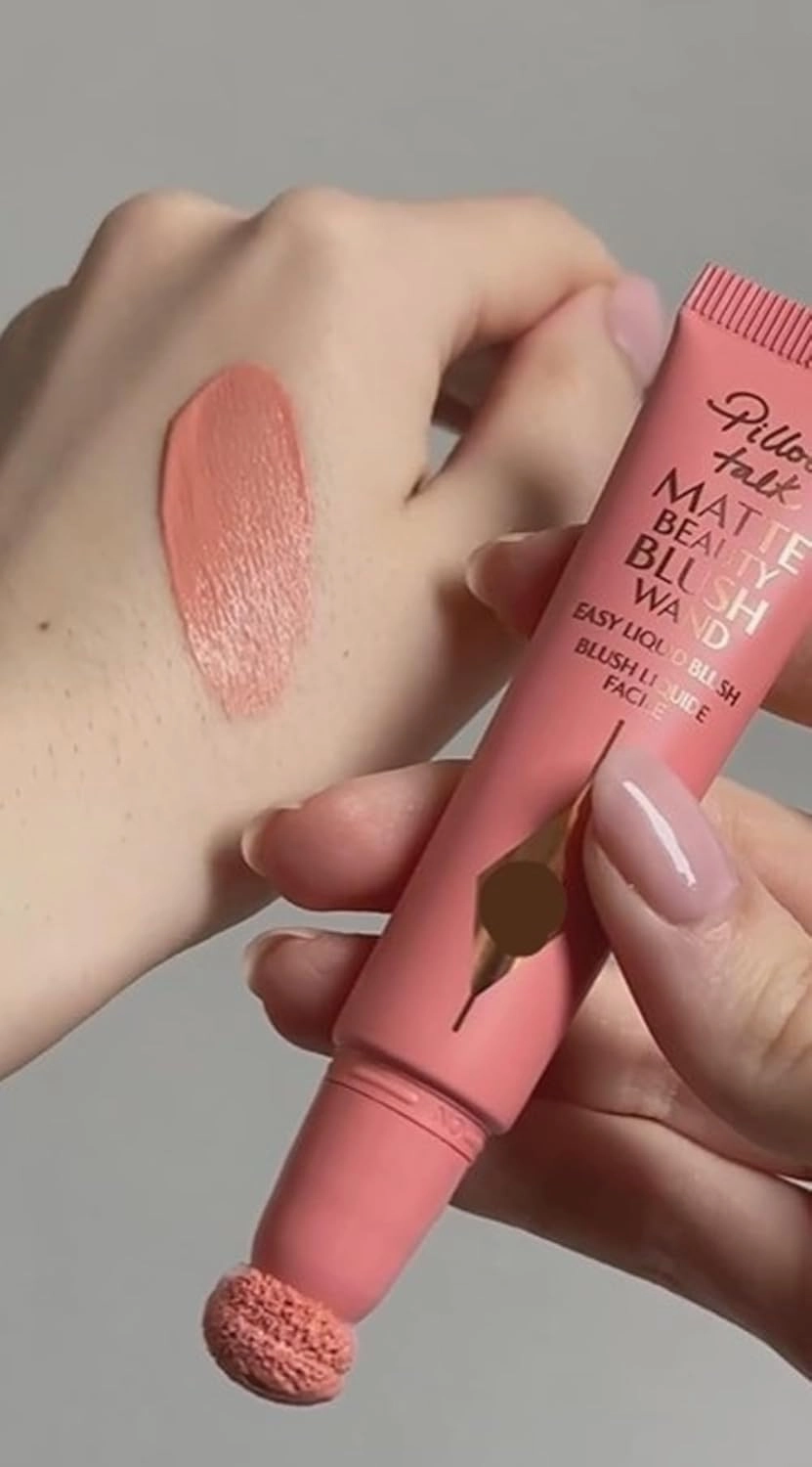 CHARLOTTE'S MATTE BEAUTY BLUSH WAND PILLOW TALK