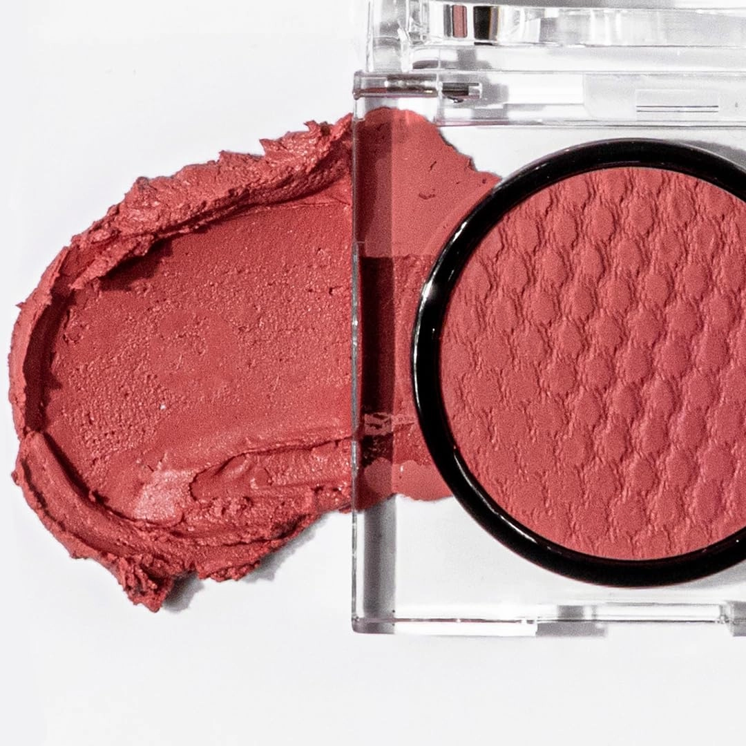 Epiclight Never Settle Radiant Cheek   Lip Blush - Cream Blush Multiuse 3 in 1 for Cheeks   Lips and Lids - Non-Toxic & Cruelty Free- Makeup   Skincare - Paraben & Sulfate-free (Whispering Peach)