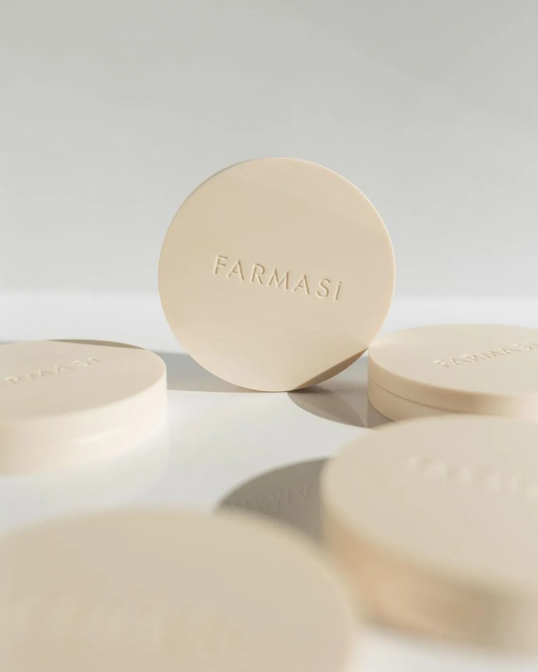 FARMASi Powder Bronzer Blush Skin Makeup, Highly Pigmented, Cushiony Formula with Nourishing Vegetable Squalene and Smooth-Satin Finish, Refreshing Moisture Boost 0.4 Fl Oz /12g -04 Santorini