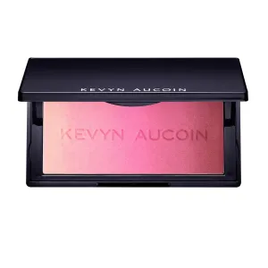 Kevyn Aucoin The Neo-Blush, Blush makeup compact: A trio palette of gradient colors. Blends pearl, satin & matte finishes for highlighting cheeks. Personalized looks - natural to pop of color