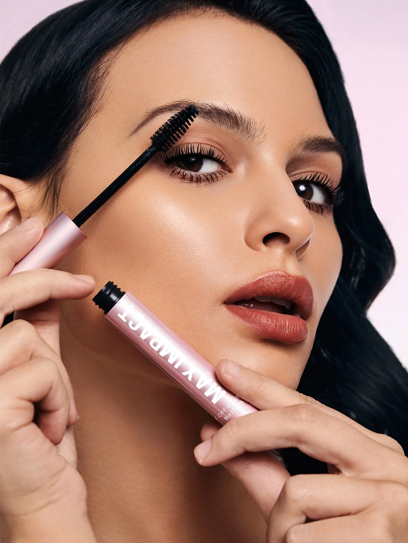 Max Impact Extreme Volumizing Mascara - Pink